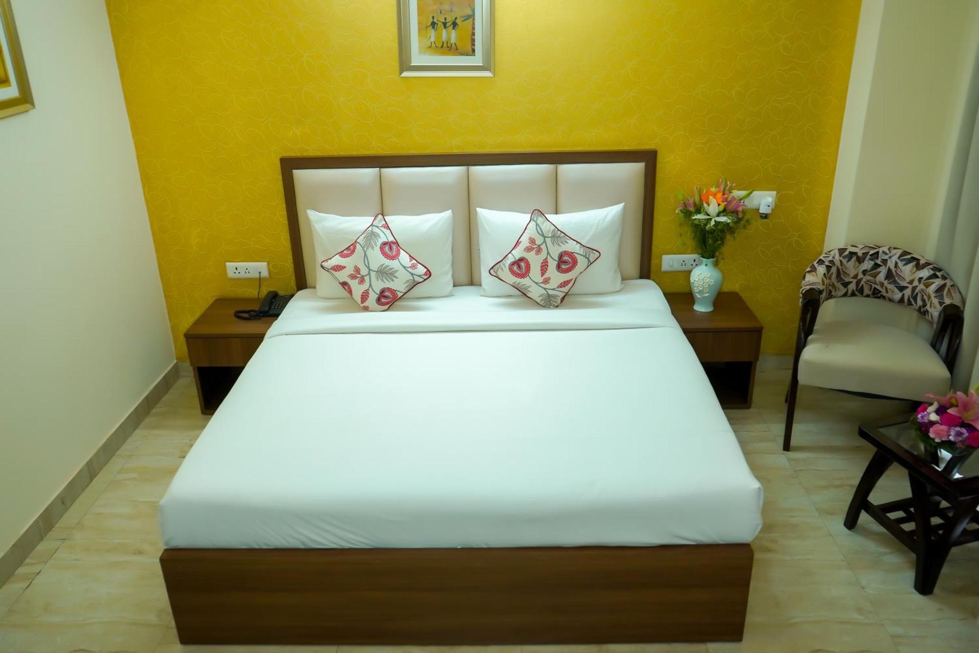 Hotel The Luxe 18 - Golf Course Road Gurgaon Dış mekan fotoğraf